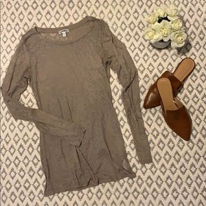 Express Taupe Long sleeve T